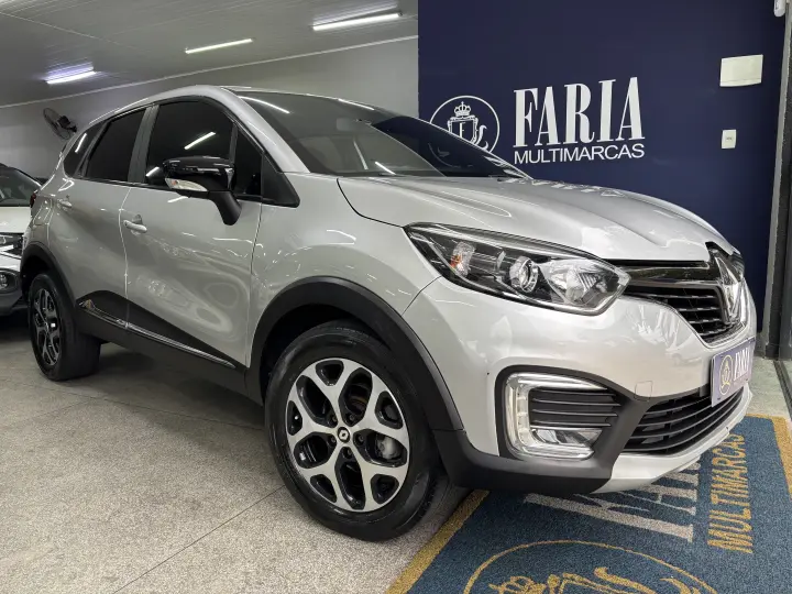 CAPTUR Intense 2.0 16V Flex 5p Aut.