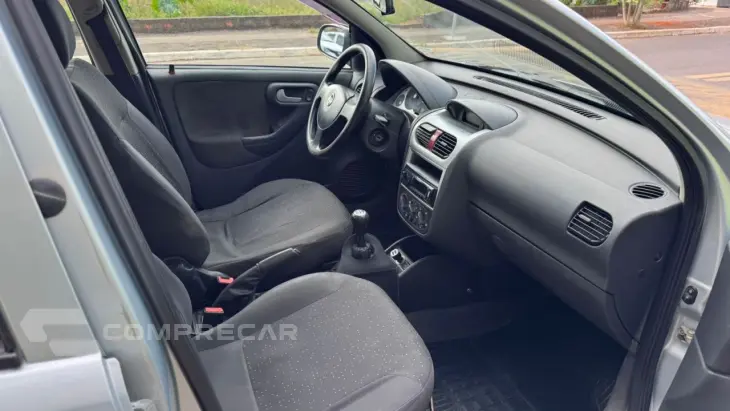 Corsa Sedan 1.4 4P PREMIUM FLEX