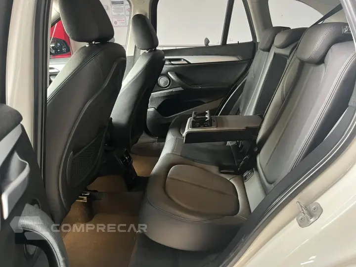 X1 2.0 16V TURBO ACTIVEFLEX SDRIVE20I 4P AUTOMÁTICO