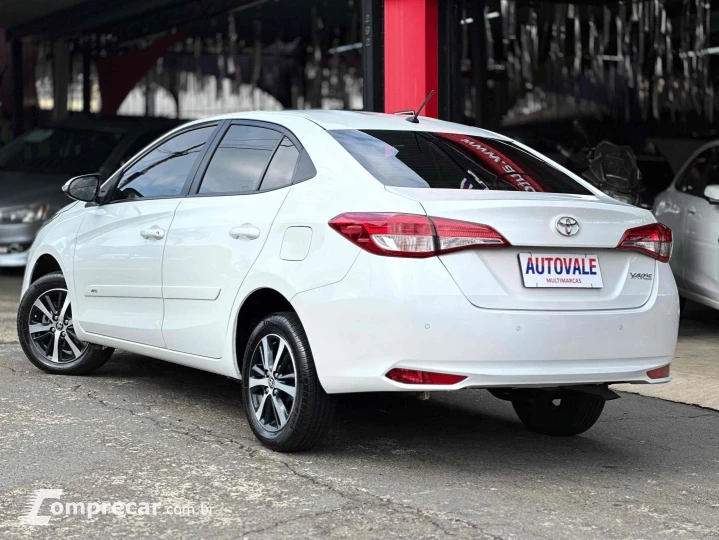 YARIS 1.5 16V FLEX SEDAN XL LIVE MULTIDRIVE
