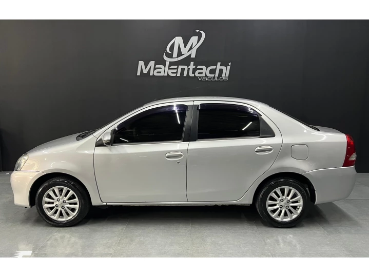 ETIOS 1.5 XLS SEDAN 16V FLEX 4P MANUAL