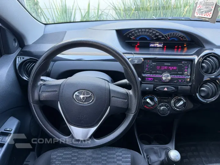 ETIOS 1.3 X 16V FLEX 4P MANUAL