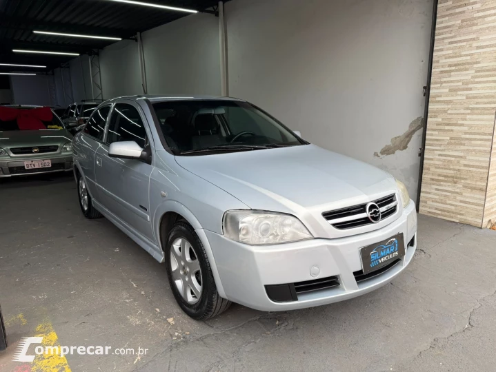 ASTRA 2.0 MPFI Advantage 8V