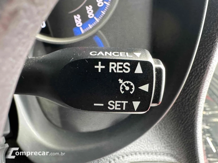 YARIS 1.5 16V FLEX SEDAN XL LIVE MULTIDRIVE