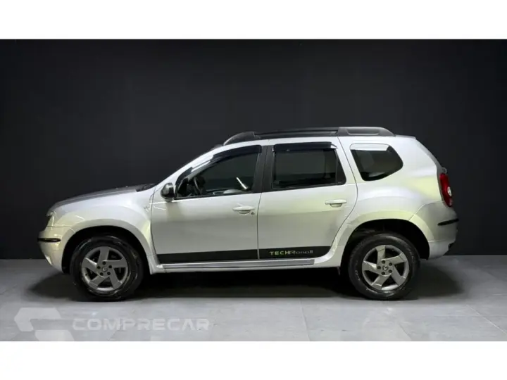DUSTER 2.0 DYNAMIQUE 4X2 16V FLEX 4P AUTOMÁTICO