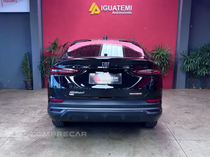 FASTBACK 1.0 TURBO 200 FLEX AUTOMÁTICO