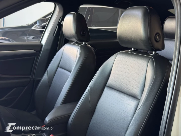 Jetta 1.4 4P 250 TSI R-LINE AUTOMÁTICO