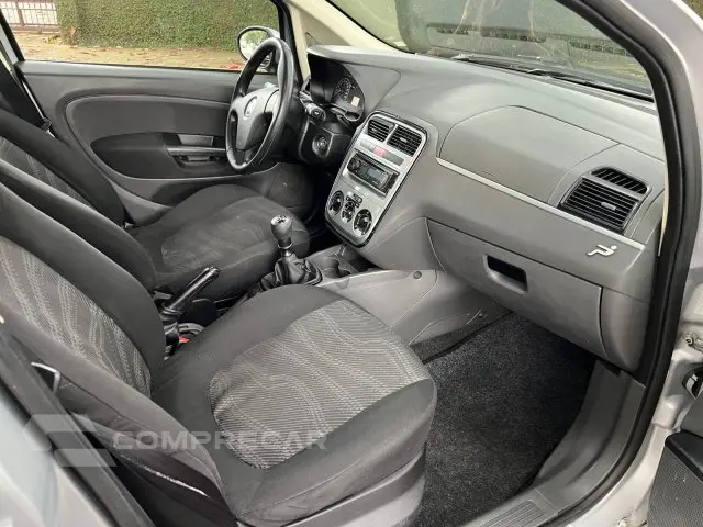 PUNTO - 1.4 8V 4P MANUAL