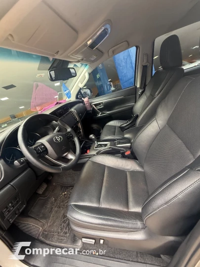 HILUX SW4 2.8 D-4d Turbo SRX 7L 4X4