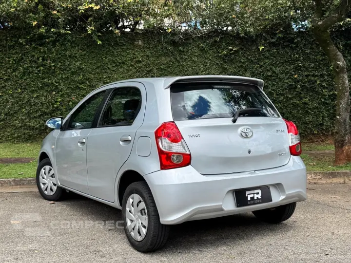 ETIOS 1.5 XS 16V