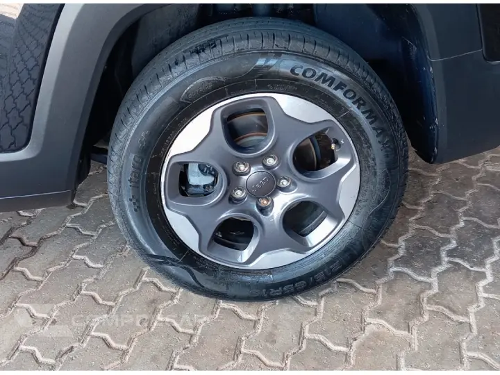 RENEGADE 1.8 16V FLEX 4P AUTOMÁTICO