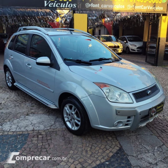 Fiesta TRAIL 1.6 8V Flex 5p
