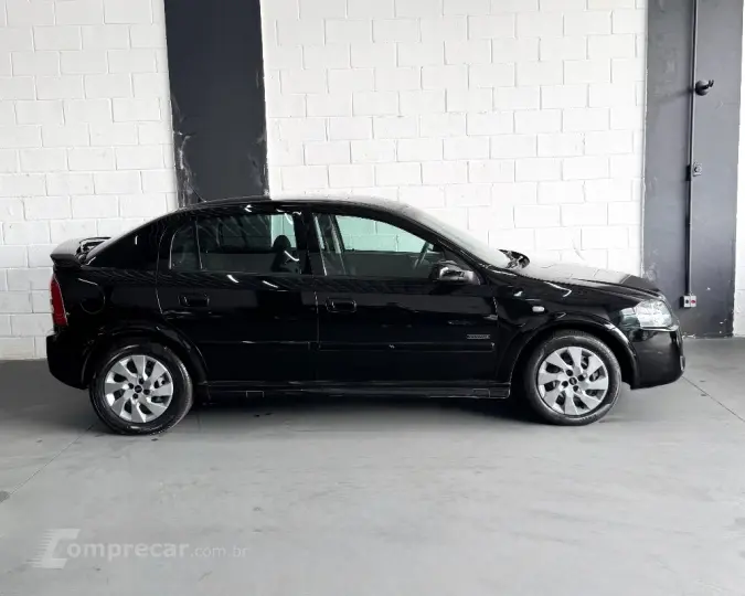 Astra Advant. 2.0 MPFI 8V FlexP. 5p Aut.
