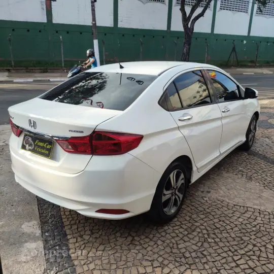 CITY Sedan EXL 1.5 Flex  16V 4p Aut.