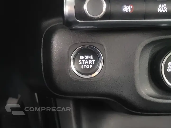C4 CACTUS SHINE 1.6 Turbo Flex Aut.