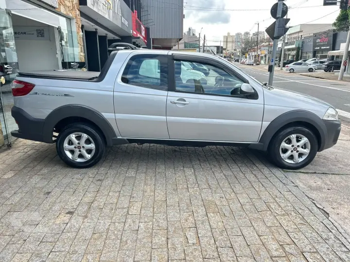 STRADA 1.4 MPI FREEDOM CD 8V FLEX 3P MANUAL