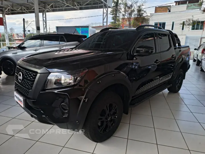 Frontier 2.3 ATTACK CABINE DUPLA 4X4 BI-TURBO DIESEL AUTOMÁT