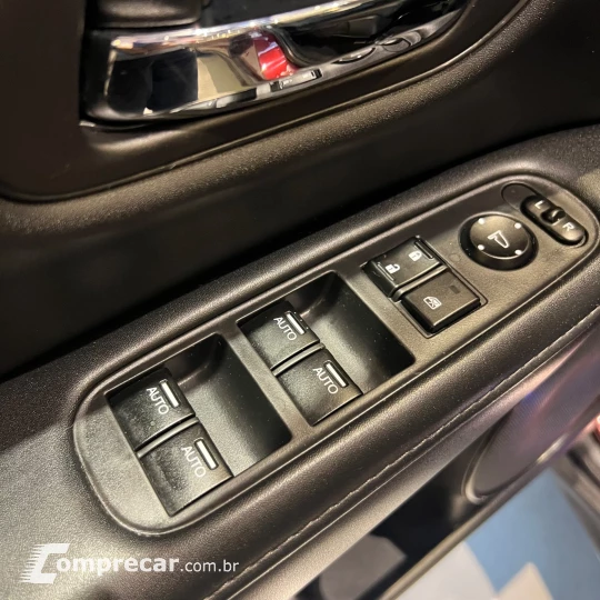 HR-V EX 1.8 Flexone 16V 5p Aut.