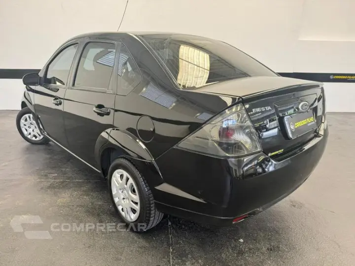 FIESTA 1.6 SE SEDAN 8V FLEX 4P MANUAL