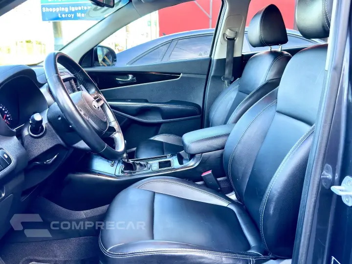 SORENTO 2.4 16V GASOLINA EX 7L AUTOMÁTICO
