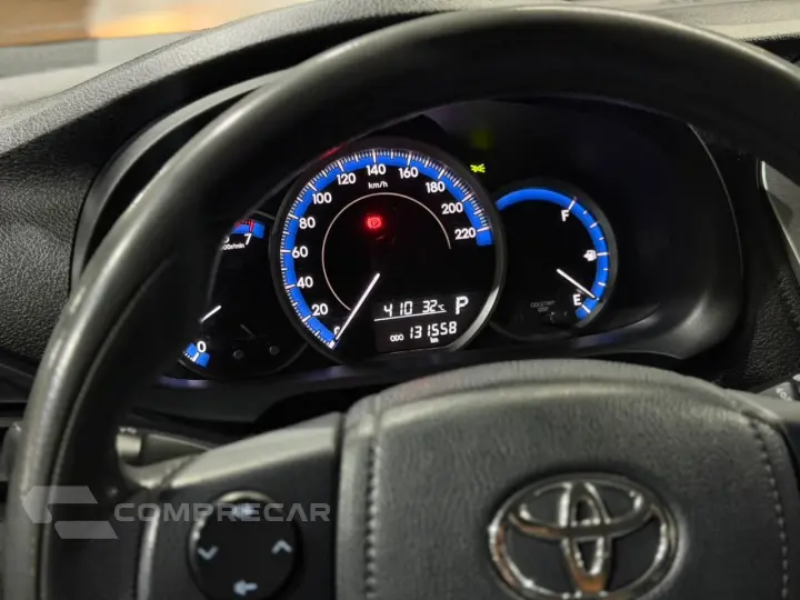 YARIS 1.5 16V Sedan XS