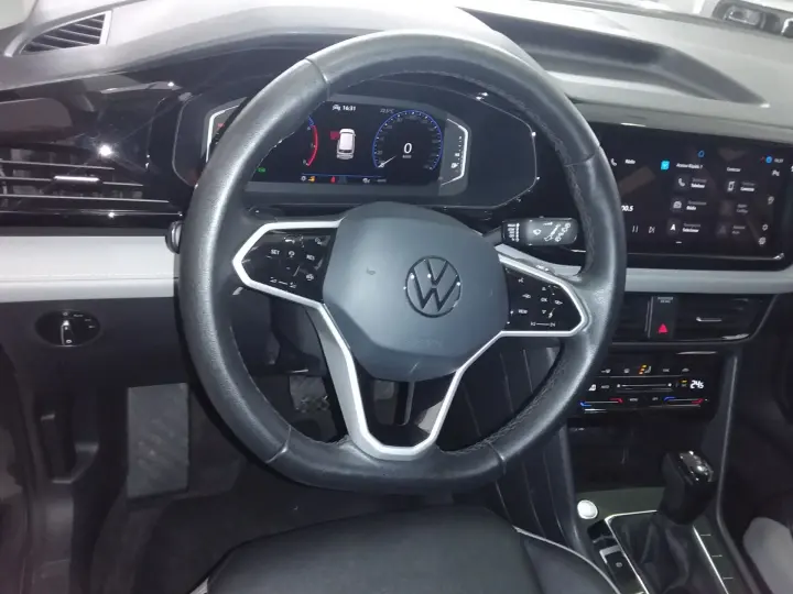 TAOS 1.4 250 TSI TOTAL FLEX COMFORTLINE AUTOMÁTICO