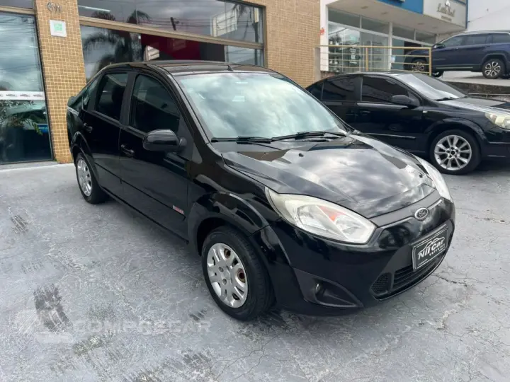 Fiesta Sed. 1.6 8V Flex 4p