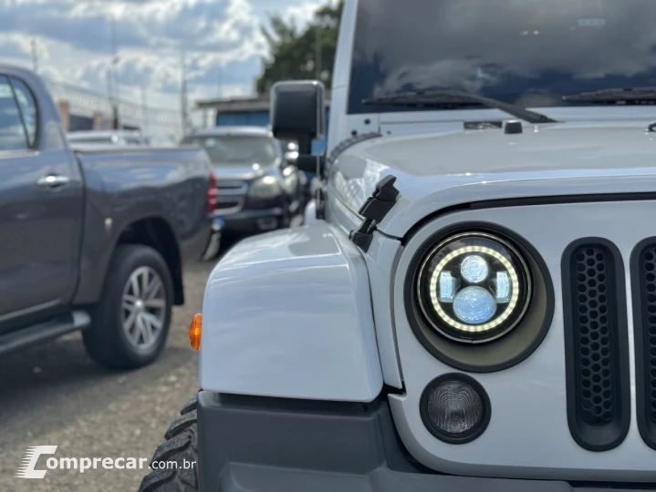 Wrangler Sport 3.6 V6 284cv 2p