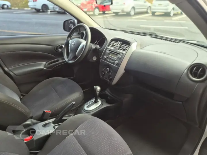 VERSA SV 1.6 16V FlexStart 4p Aut.