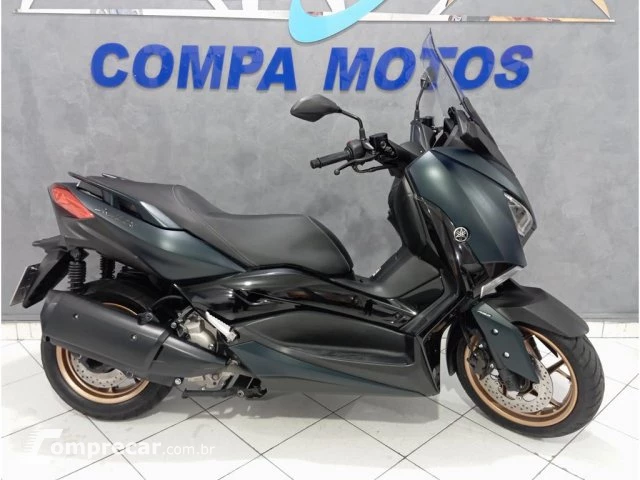 XMAX ABS - Scooter