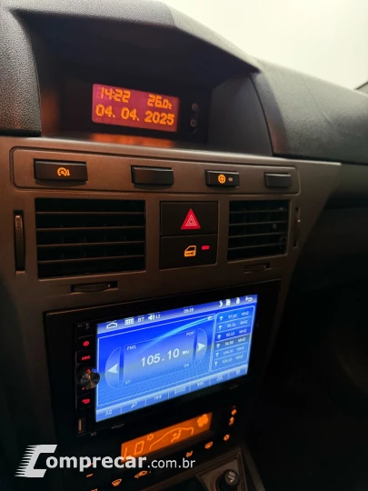 VECTRA 2.0 MPFI GT Hatch 8V