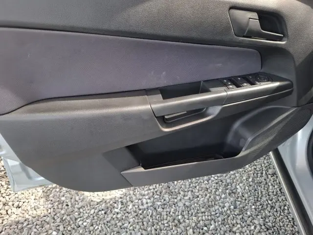 VECTRA SEDAN - 2.0 MPFI EXPRESSION 8V 140CV 4P MANUAL