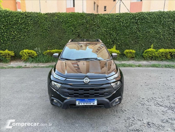 TORO 2.0 16V Turbo Freedom 4WD