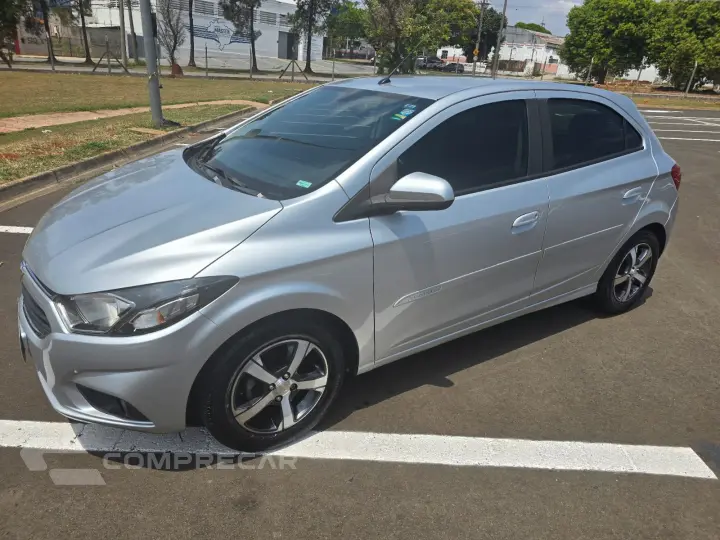 ONIX 1.4 MPFI LTZ 8V