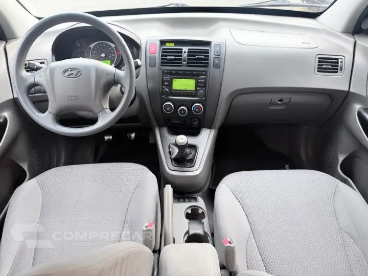 TUCSON 2.0 MPFI GL 16V 142CV 2WD GASOLINA 4P MANUAL