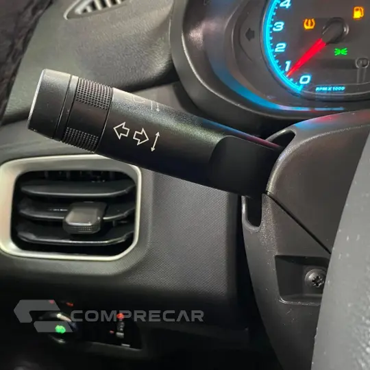 ONIX HATCH LT 1.0 8V FlexPower 5p Mec.