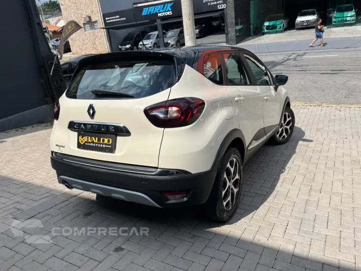 CAPTUR Intense 1.6 16V Flex 5p Aut.