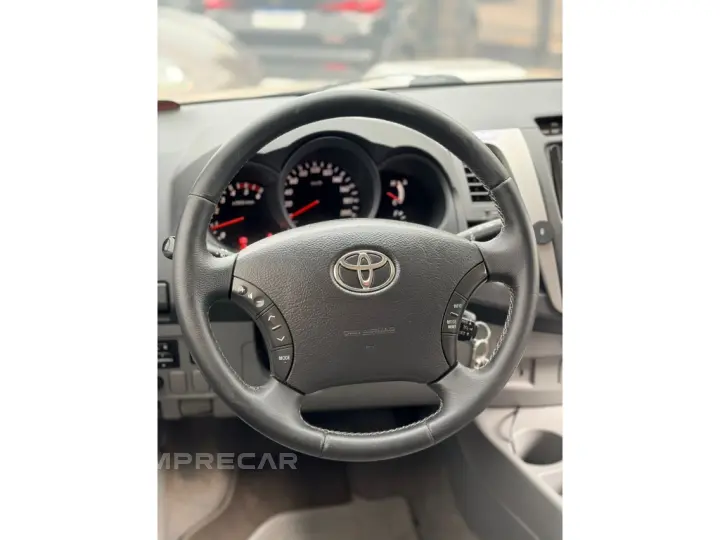 HILUX 3.0 SRV 4X4 CD 16V TURBO INTERCOOLER DIESEL 4P AUTOMÁT