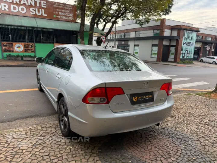Civic Sedan LXS 1.8/1.8 Flex 16V Aut. 4p