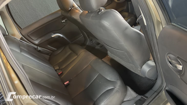 C3 1.4 I Exclusive 8V
