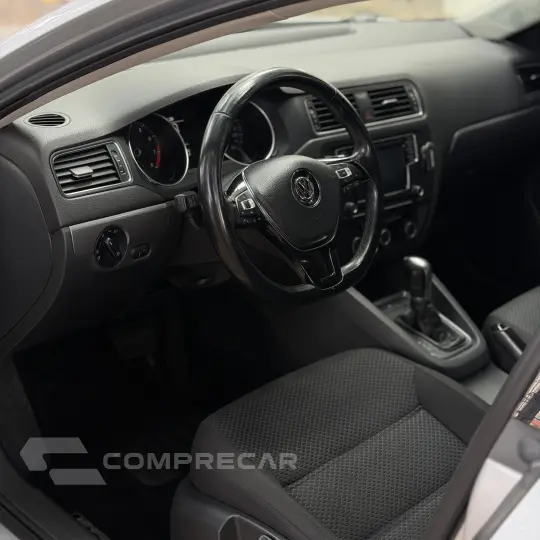 JETTA 1.4 16V TSI Comfortline