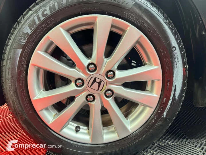 CIVIC 1.8 LXL 16V 4P MANUAL