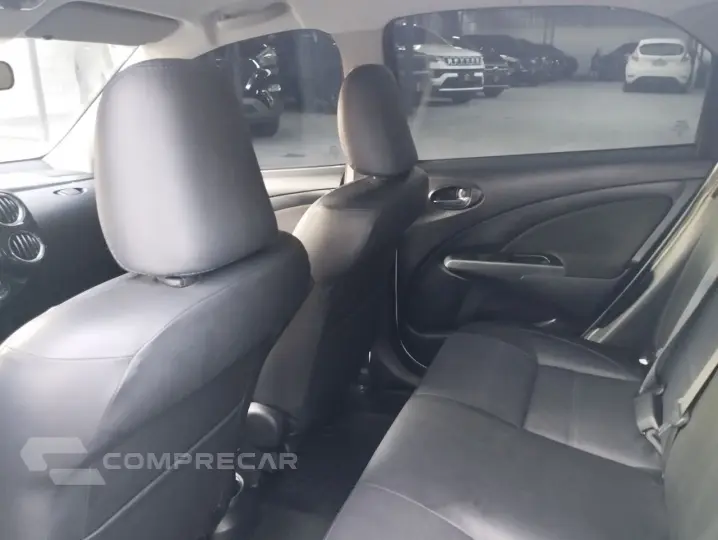 Etios Sedan 1.5 16V 4P FLEX PLATINUM AUTOMÁTICO