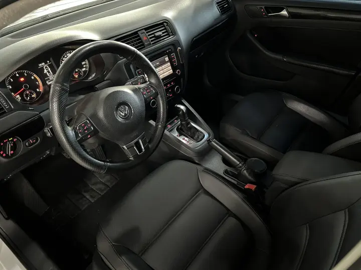 JETTA 2.0 COMFORTLINE 120CV FLEX 4P TIPTRONIC