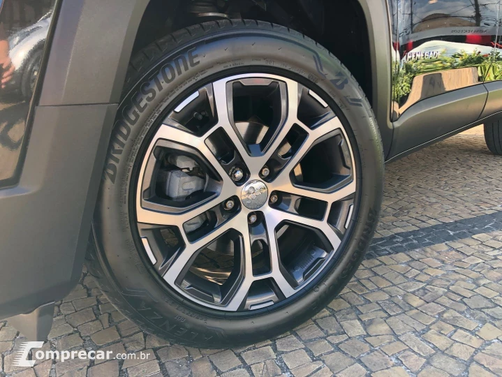 Renegade 1.3 T270 Turbo Flex Longitude At6