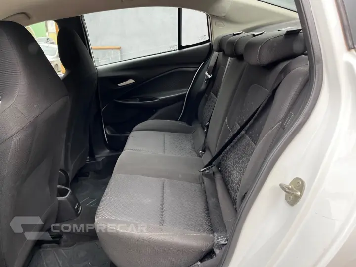 ONIX SEDAN Plus LT 1.0 12V Flex 4p Mec.