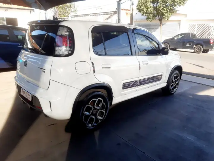 UNO 1.4 EVO Sporting 8V