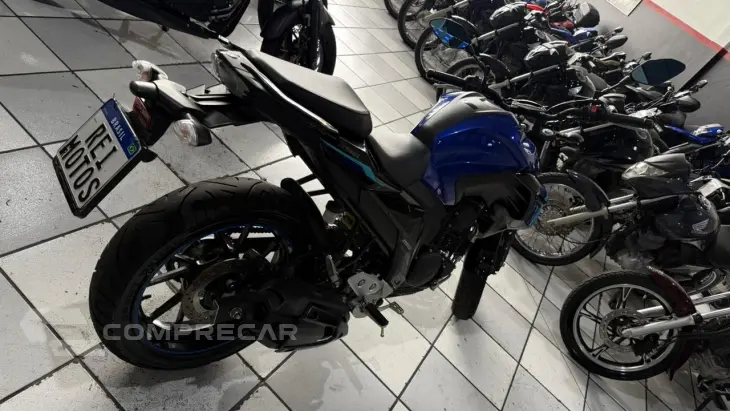 FZ25 ABS