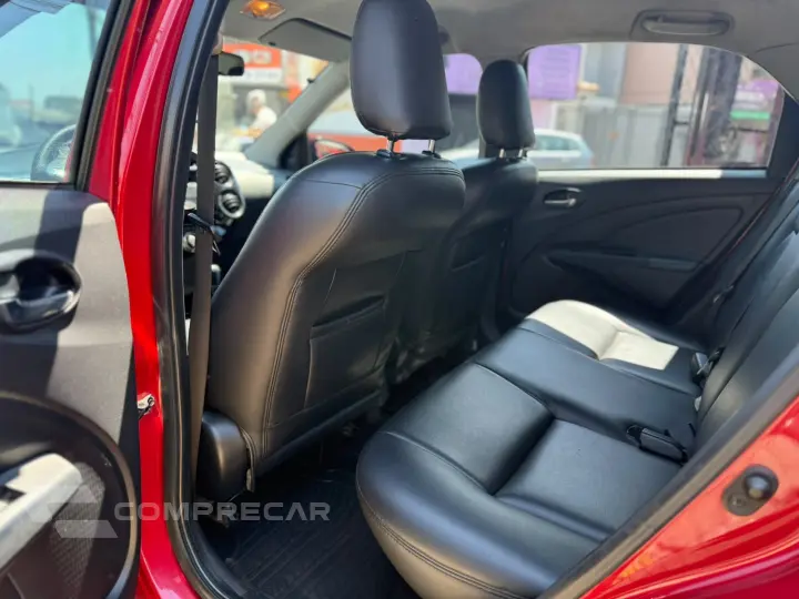ETIOS 1.5 X Sedan 16V