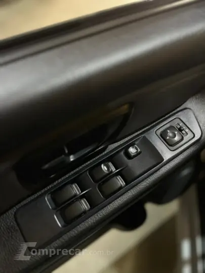 PAJERO TR4 2.0 4X2 16V